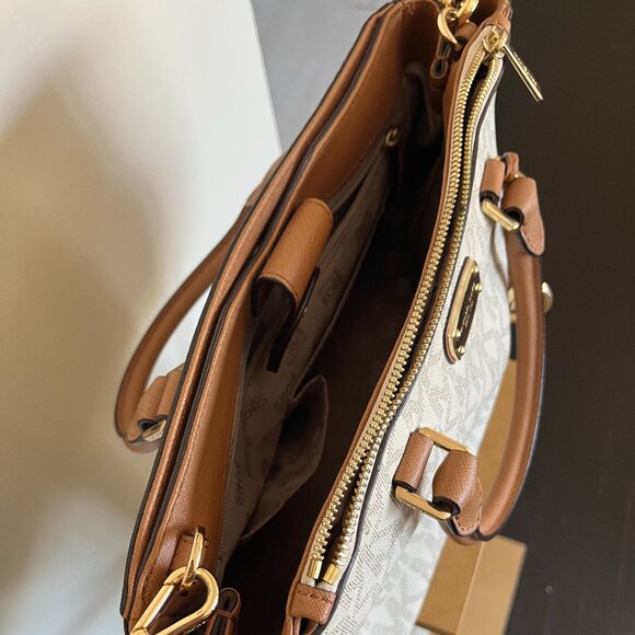 Michael Kors Medium Satchel Handbag - Picture 2 of 2